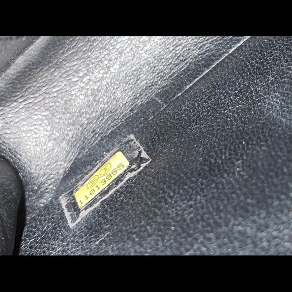 ❌SOLD❌💯Authentic Chanel East West Flap Bag - Picture 9 of 13